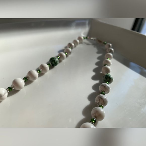 Swarovski Beaded White and Green Handmade Necklace - Picture 7 of 7